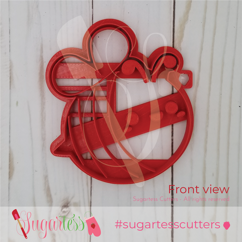 Sugartess custom 2-in-1 cookie cutter and stamp of a chubby baby bumbleebee.